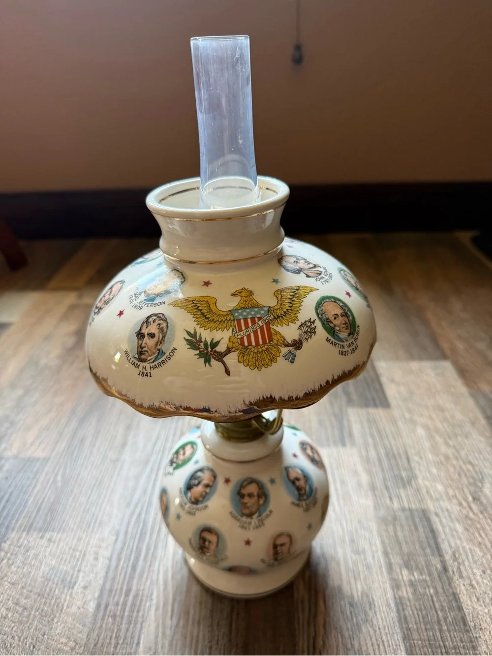 Vintage Americana Presidential Portrait Ceramic Oil Lamp